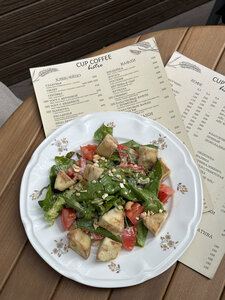 Салат с хрустящим баклажаном